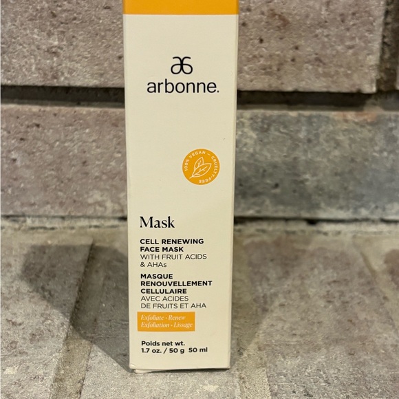 Arbonne Cell Renewing Face Mask - Cream and Orange
